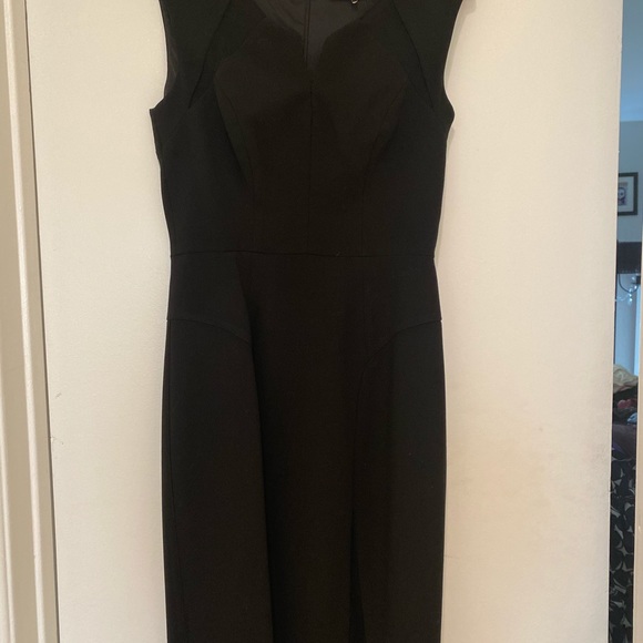 BLACK HALO black dress with mesh details - Picture 1 of 5